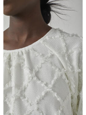 Sisters Point Vai offwhite bluse